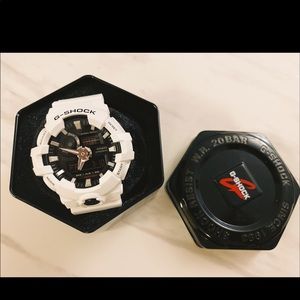 Men’s Analog-Digital White Resin Strap Watch